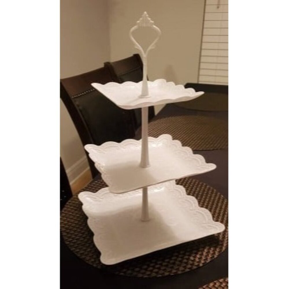 New 3 Tier Cupcake Stand, Plastic Tiered Serving Stand, Square Dessert Tray